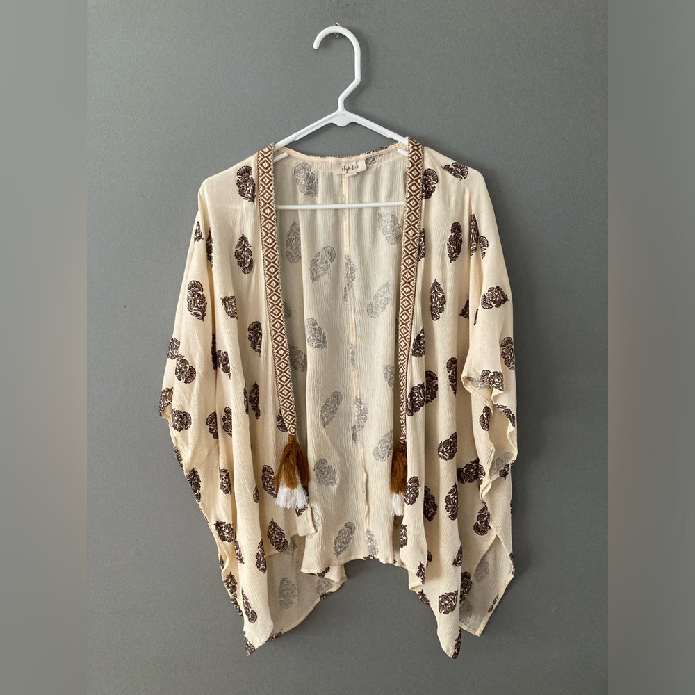 In Fabulous Condition! Style & Co Short Kimono Top
